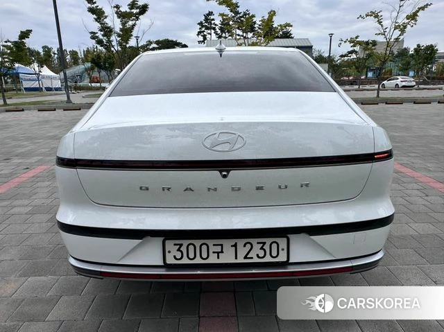 Hyundai Grandeur (GN7) id 4700505 из Кореи 12