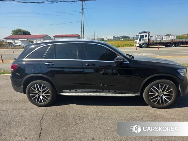 Mercedes-Benz GLC-Class X253 2021 Черный из Кореи, фото 2