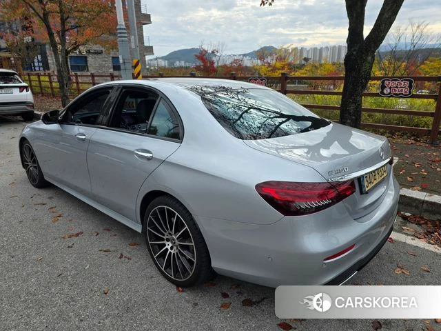 Mercedes-Benz E-Class W213 2023 Серебряный из Кореи, фото 2