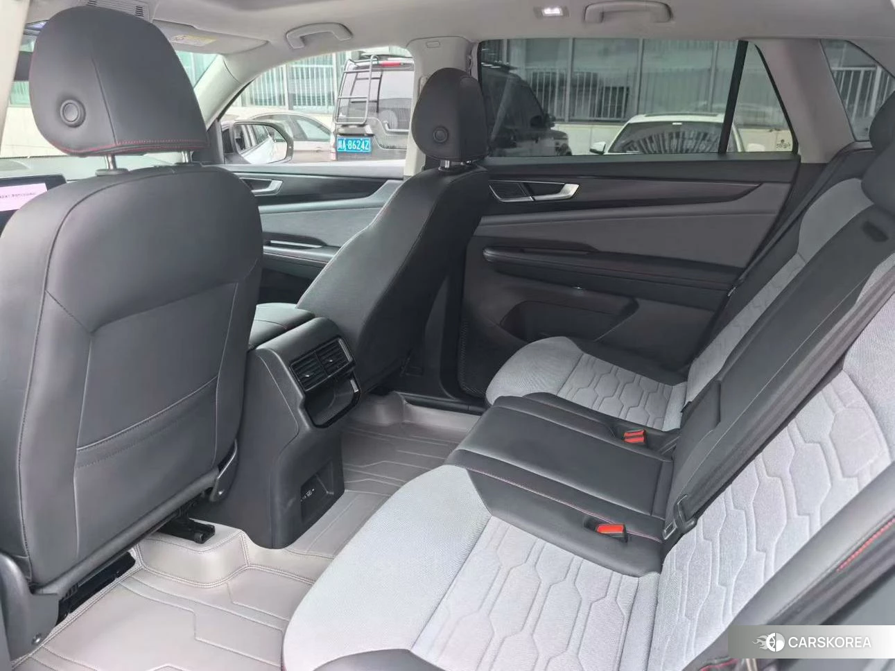 Volkswagen Teramont 2021 Белый из Китая, фото 2