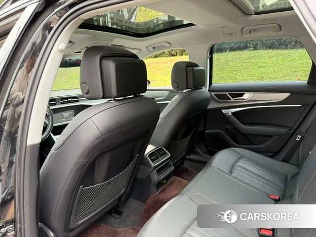 Audi A6 2024 Черный из Китая, фото 5