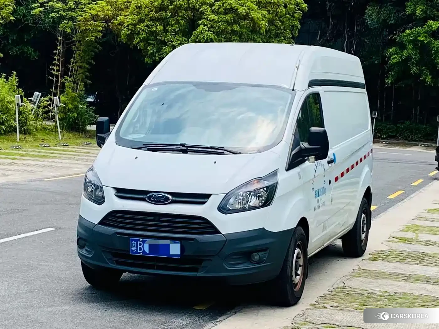 Ford Transit 2022 Белый из Китая, фото 2