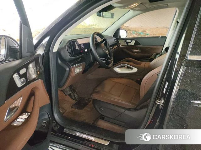 Mercedes-Benz GLE 2024 Черный из Китая, фото 2
