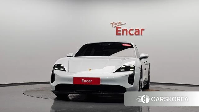 Porsche Taycan id 4730341 из Кореи 12