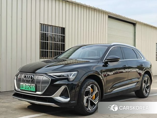 Audi e-tron 2022 Черный из Китая, фото 3