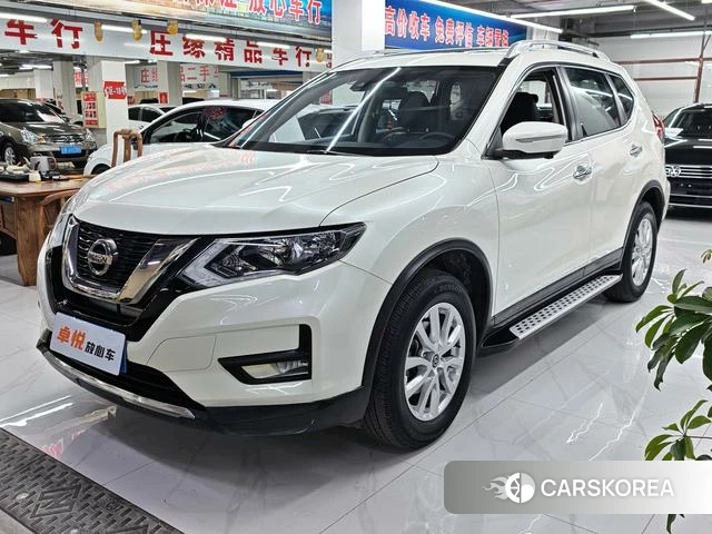 Nissan X-Trail 2021 Белый из Китая, фото 2