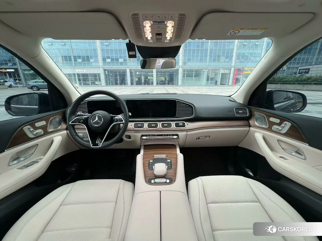 Mercedes-Benz GLE 2023 Черный из Китая, фото 2
