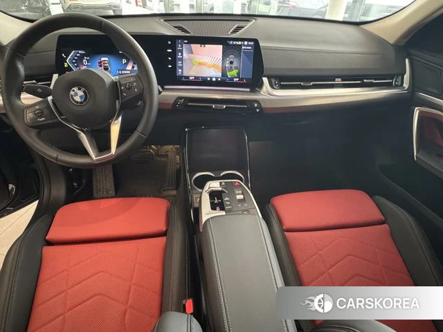 BMW X2 2025 Темно-серый из Китая, фото 2