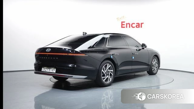 Hyundai Grandeur (GN7) id 4441666 из Кореи 12