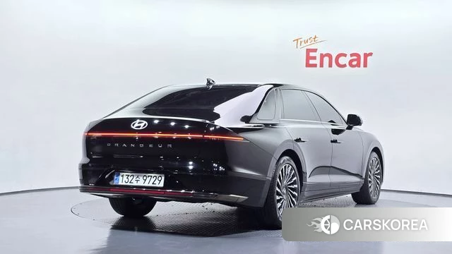 Hyundai Grandeur (GN7) id 4980858 из Кореи 12