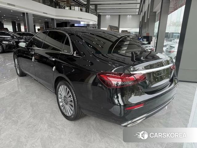 Mercedes-Benz E-Class 2021 Черный из Китая, фото 3