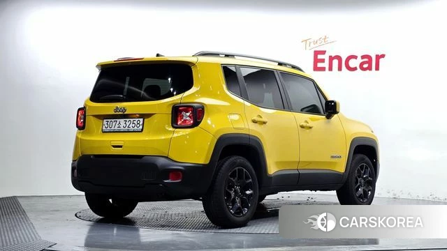 Jeep Renegade id 4988232 из Кореи 12
