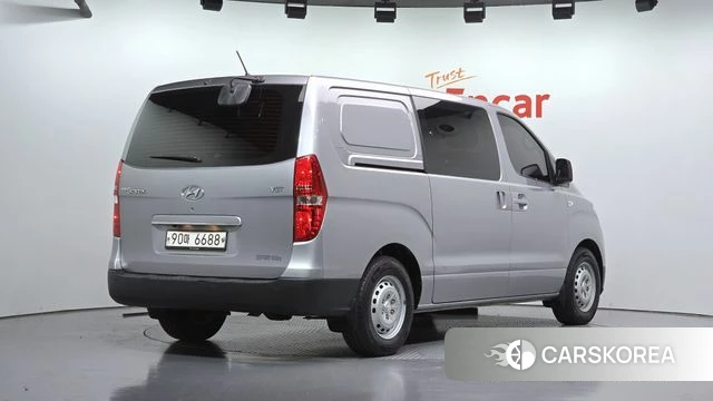 Hyundai The New Grand Starex id 4967745 из Кореи 12