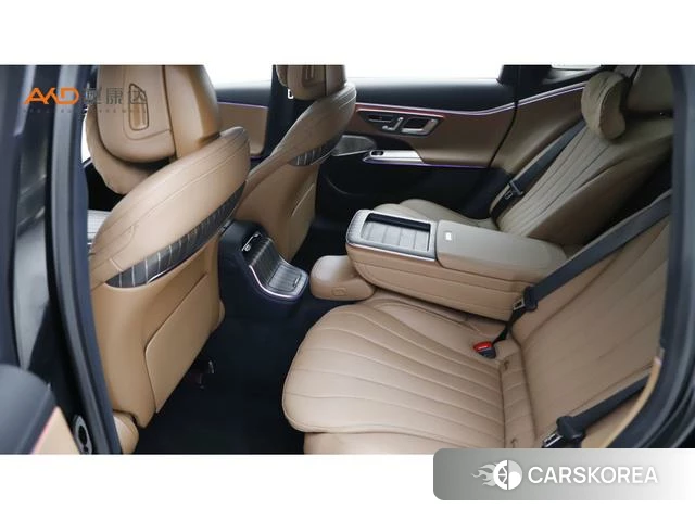 Mercedes-Benz E-Class 2024 Черный из Китая, фото 2