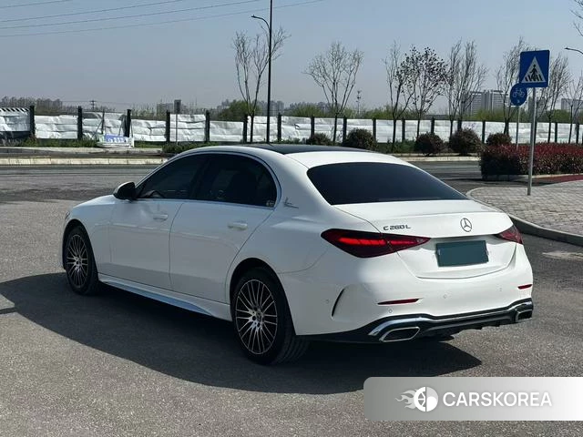 Mercedes-Benz C-class 2024 Белый из Китая, фото 2