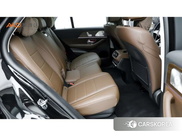 Mercedes-Benz GLE 2025 Черный из Китая, фото 2