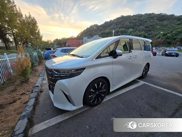 Toyota Alphard 4th Generation 2025 Белый из Кореи, фото 2