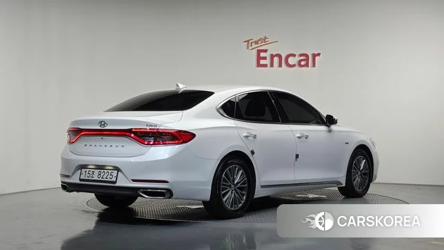 Hyundai Grandeur IG Hybrid id 4983147 из Кореи 12
