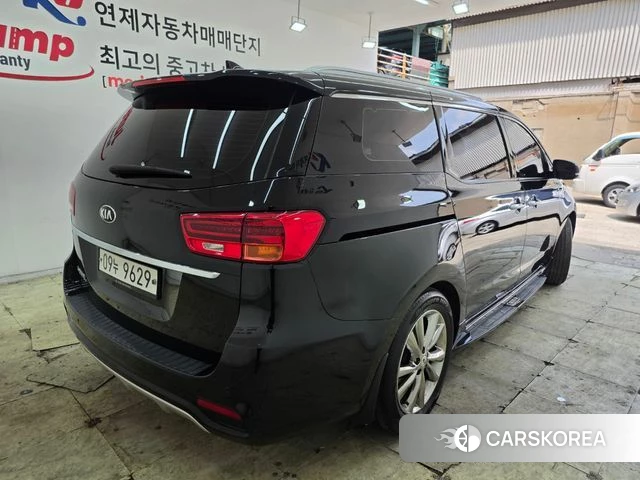 Kia The New Carnival id 5013912 из Кореи 12