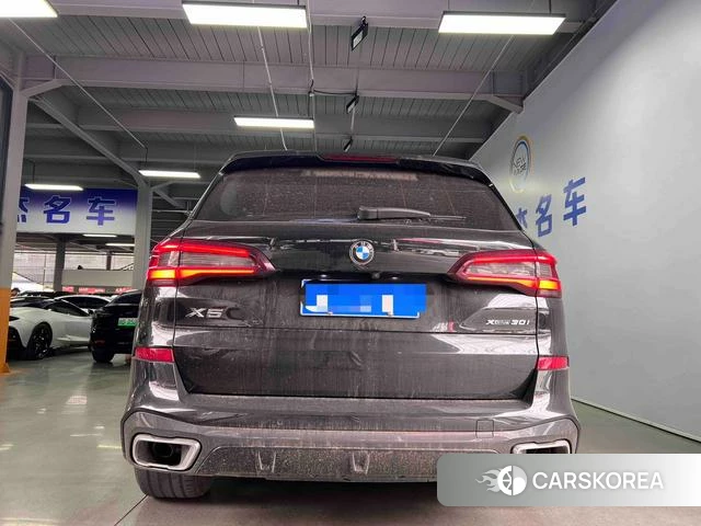 BMW X5 2021 Черный из Китая, фото 2