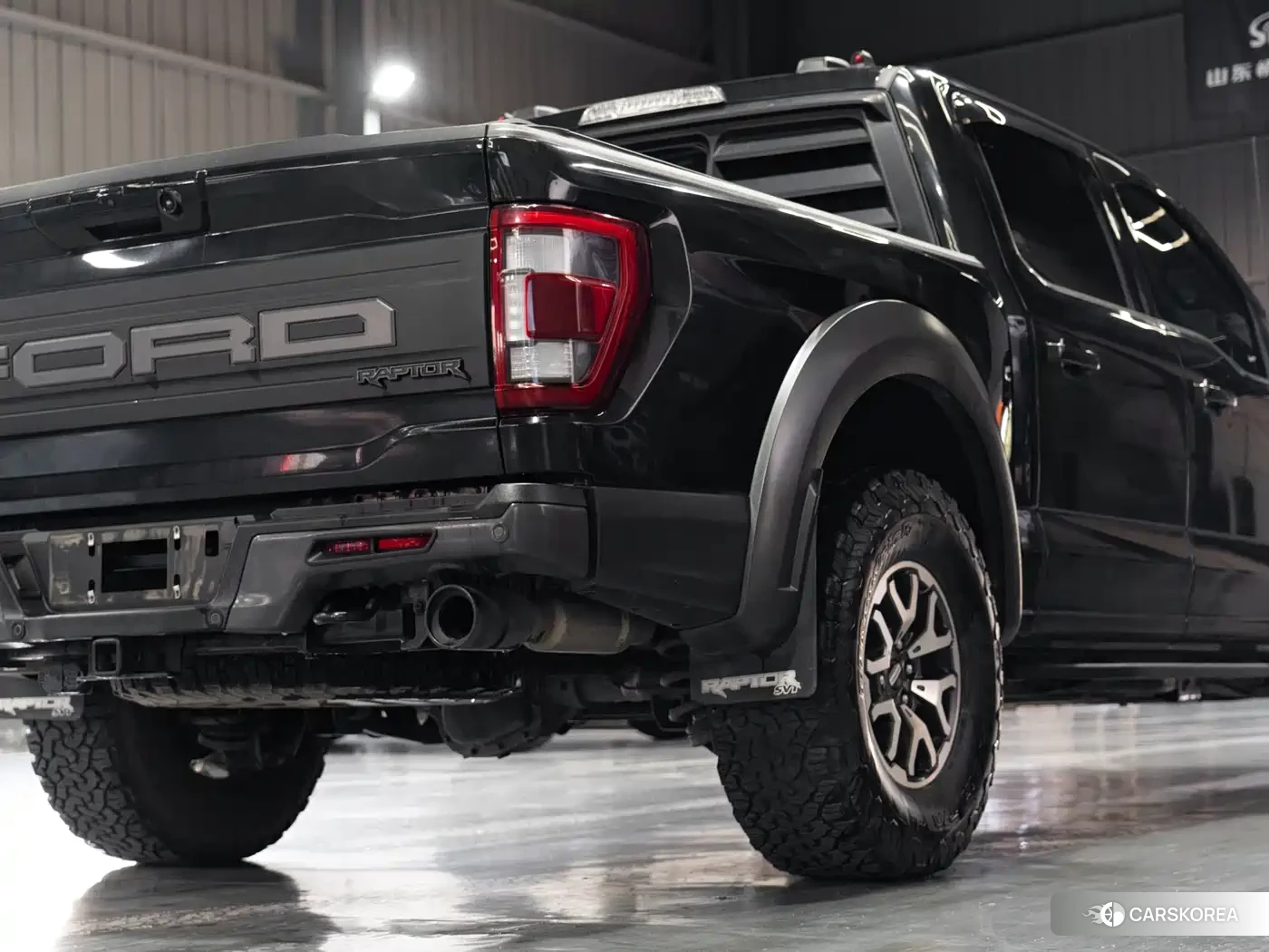 Ford F-150 2023 Черный из Китая, фото 2