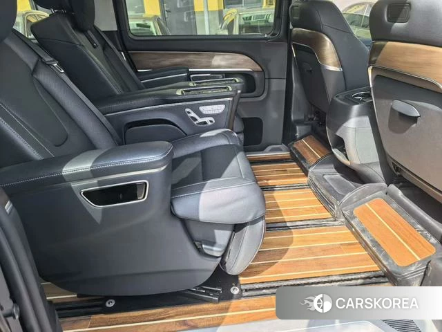 Mercedes-Benz V-Class 2021 Черный из Китая, фото 3