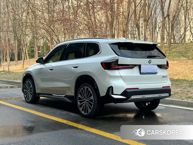 BMW X1 2023 Белый из Китая, фото 2