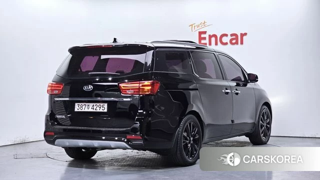 Kia The New Carnival id 3936865 из Кореи 12