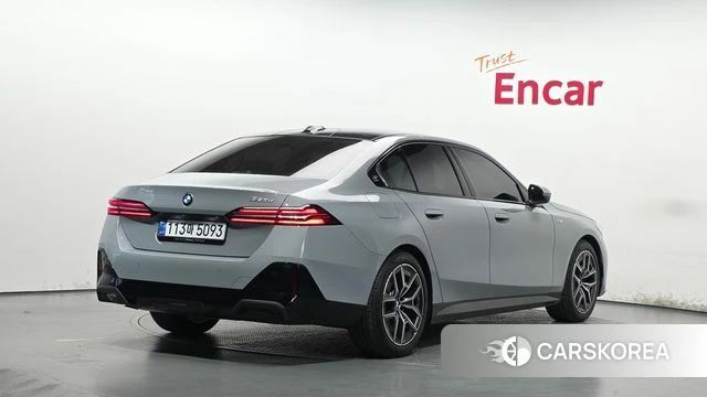BMW 5 Series (G60) id 4984993 из Кореи 12