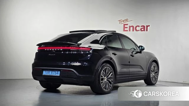 Porsche Makan EV id 5045519 из Кореи 12