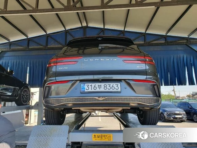 Genesis GV70 2024 Серый из Кореи, фото 2