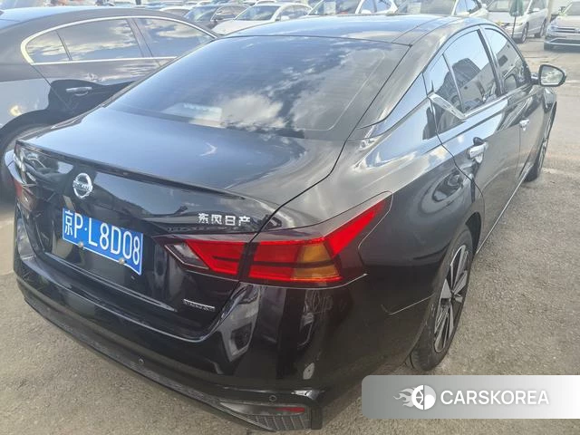Nissan Altima 2022 Черный из Китая, фото 3