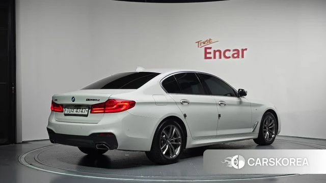 BMW 5 Series (G30) id 4978361 из Кореи 12