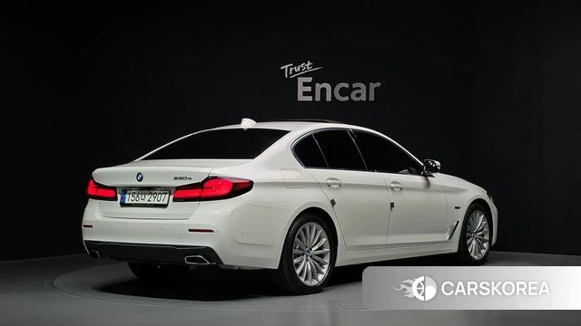 BMW 5 Series (G30) id 4965753 из Кореи 12