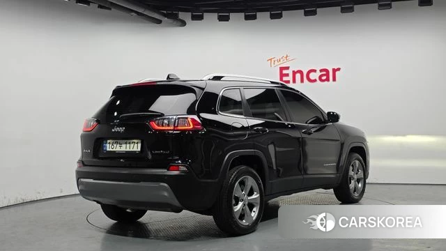 Jeep Cherokee (KL) id 3859992 из Кореи 12
