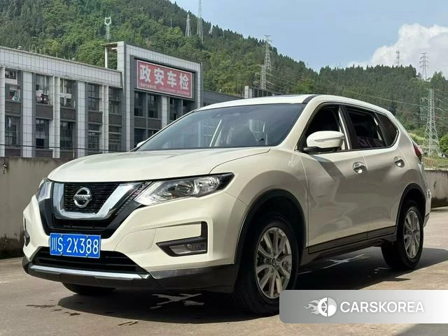 Nissan X-Trail 2023 Белый из Китая, фото 2