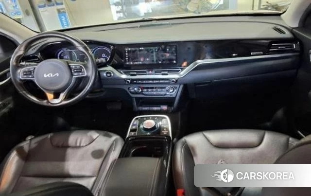 Kia Niro Plus 2022 Белый из Кореи, фото 2