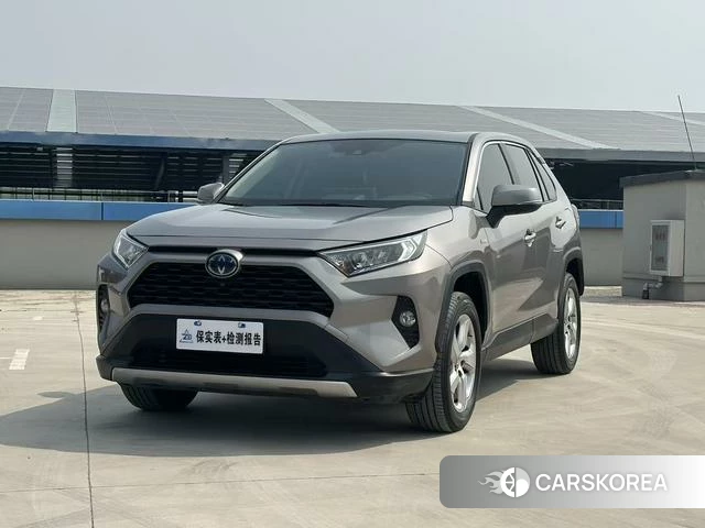 Toyota RAV4 2021 Серебристо-серый из Китая, фото 6