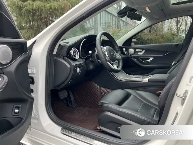 Mercedes-Benz C-class 2021 Белый из Китая, фото 3
