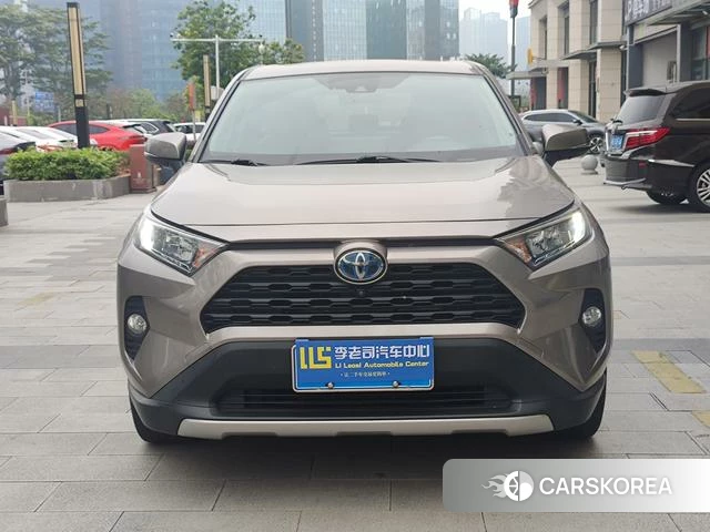 Toyota RAV4 2021 Шампань из Китая, фото 2