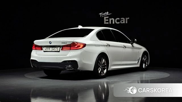 BMW 5 Series (G30) id 3834994 из Кореи 12