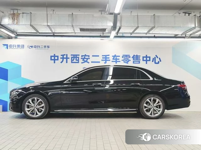 Mercedes-Benz E-Class 2021 Черный из Китая, фото 5