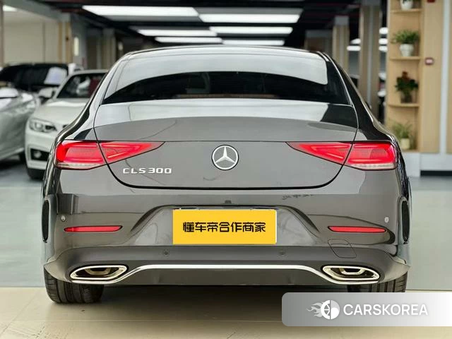Mercedes-Benz CLS 2021 Темно-серый из Китая, фото 2