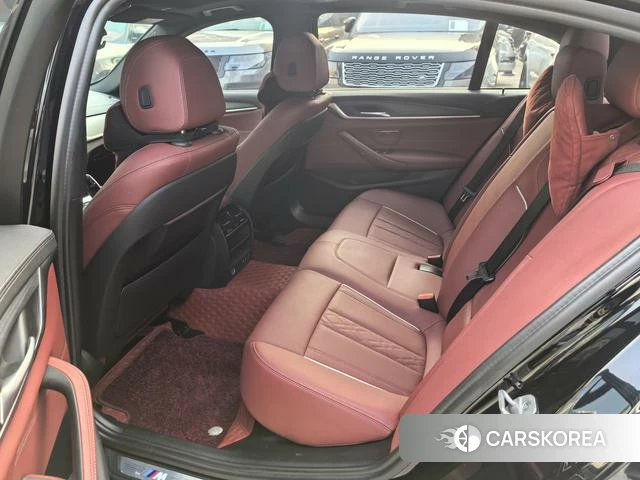 BMW 5 series 2021 Черный из Китая, фото 4