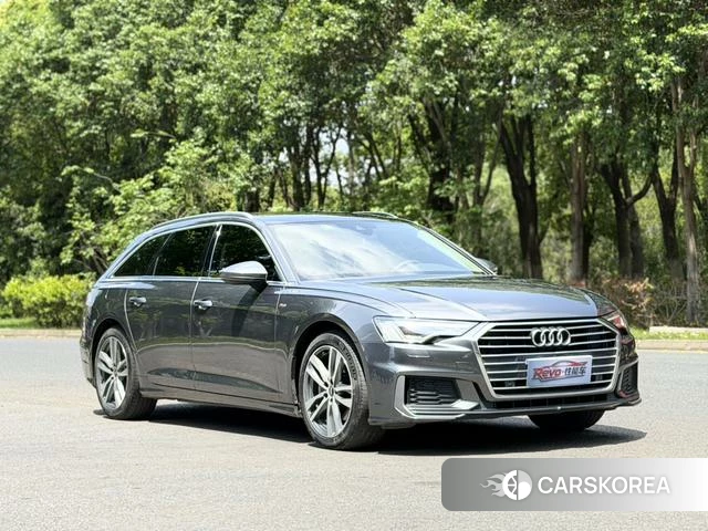 Audi A6 2021 Темно-серый из Китая, фото 2