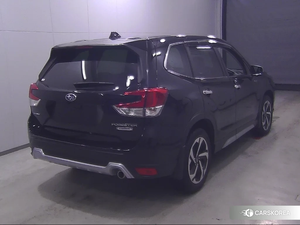 Subaru Forester 2023 из Японии, фото 2