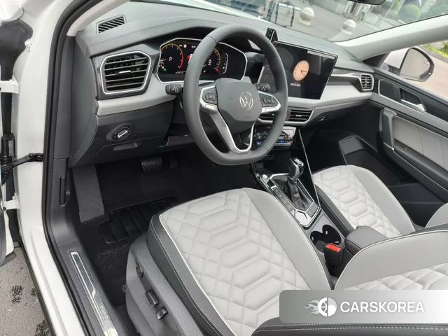 Volkswagen Tayron 2024 Белый из Китая, фото 2