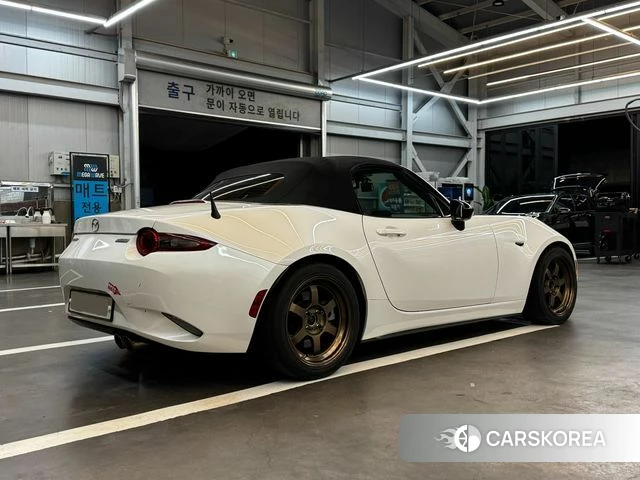 Mazda MX-5 MIATA 2019 Белый из Кореи, фото 3
