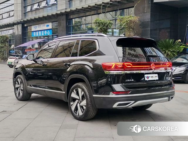 Volkswagen Teramont 2024 Черный из Китая, фото 3