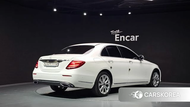 Mercedes-Benz E-Class W213 id 4987944 из Кореи 12